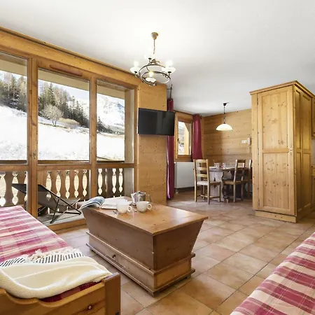 Les Balcons De Val Cenis Village 4*