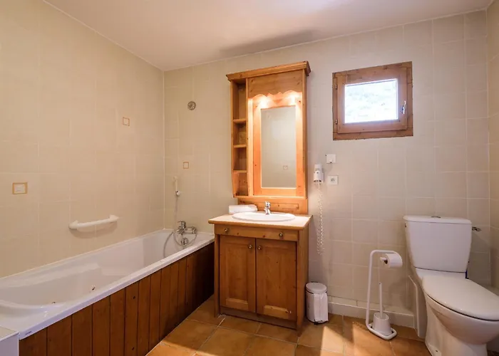 Résidence Les Balcons De Val Cenis Village 4*